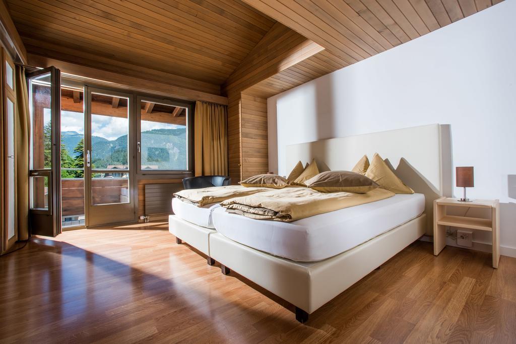 Jungfrau Hotel Wilderswil Exterior photo