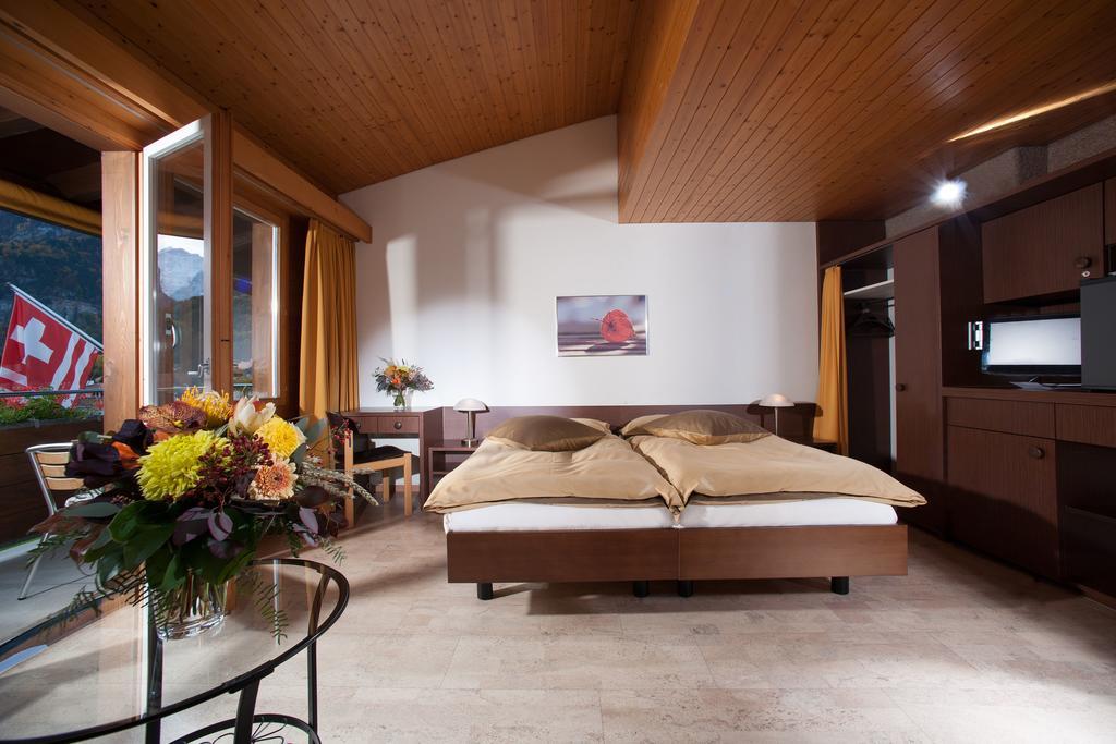 Jungfrau Hotel Wilderswil Exterior photo